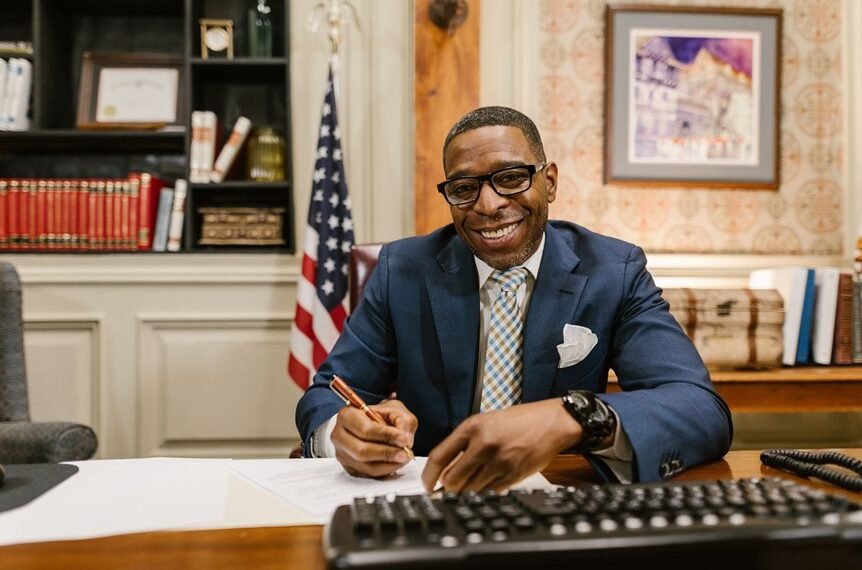 talita roberta pereira biography details